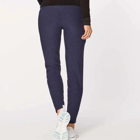 Lululemon Run On Jogger (28") Size 4 in Heathered Hero Blue / Black - Picture 8 of 14